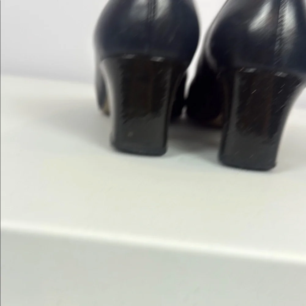 Vintage Amalfi Black Block 2” Heels Pumps with Patent Toe - Picture 5 of 10